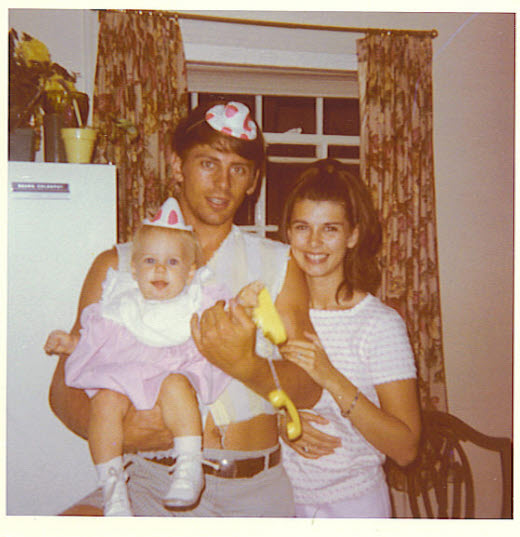 5/28 John, Dianne, and Georgia in Tuscaloosa in 1970