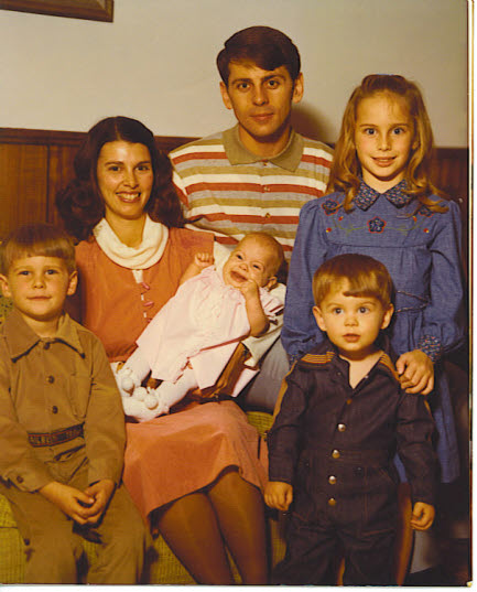 9/28 John and Dianne with Georgia, Jacob, Joshua, and Jessica in 1977